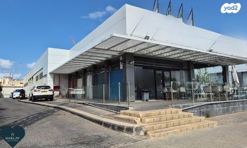 חנויות/ שטח מסחרי