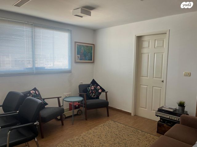 משרדים, המצודה 1, שיכון חדש, אזור