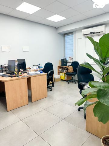 חנויות/ שטח מסחרי, דרך מנחם בגין, תל אביב יפו