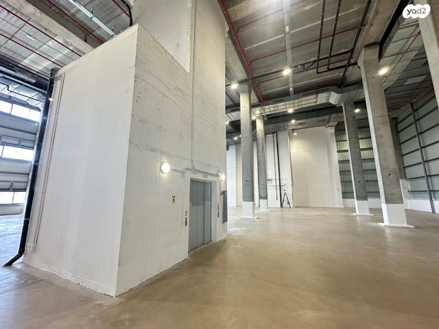 מחסנים, מודיעין מכבים רעות