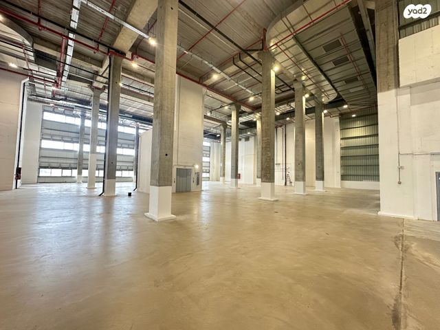 מחסנים, מודיעין מכבים רעות