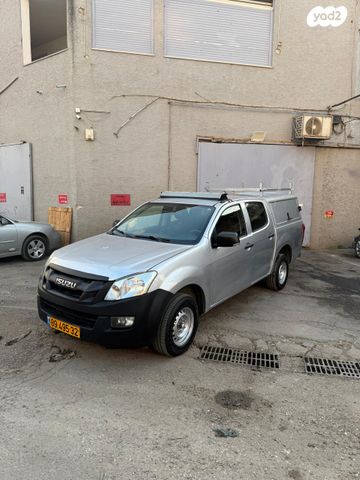 מודעת רכב איסוזו די-מקס