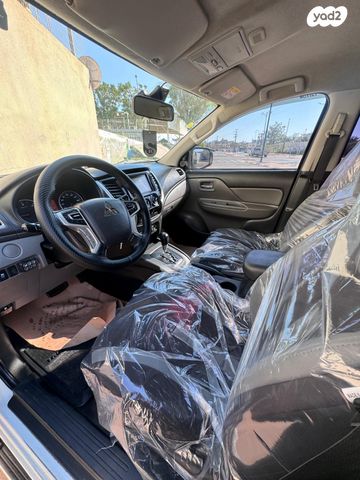 מיצובישי טרייטון / L200