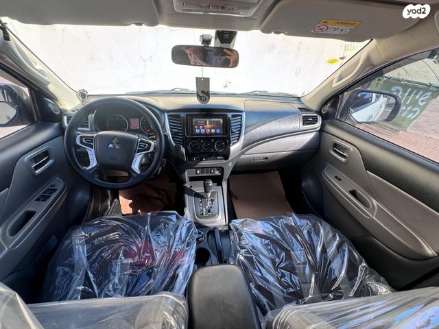 מיצובישי טרייטון / L200