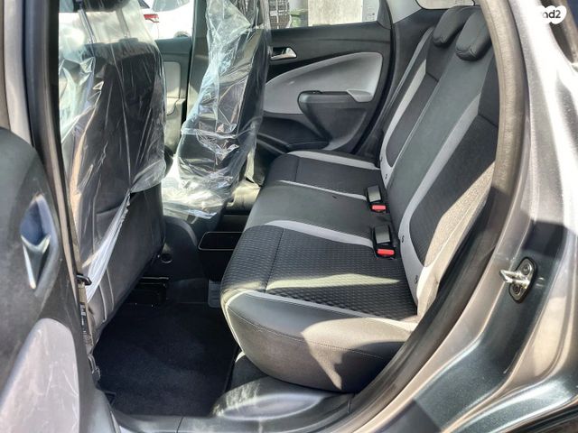 אופל קרוסלנד X