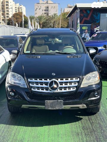 מודעת רכב מרצדס-בנץ ML