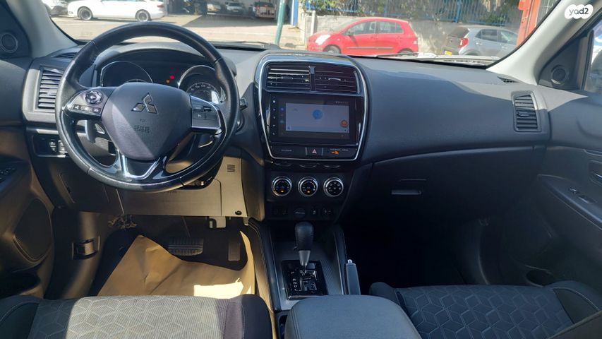 מיצובישי ASX