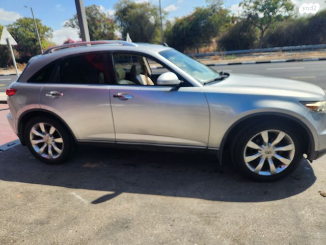 מודעת רכב אינפיניטי FX35