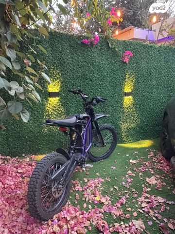 מודעת רכב סורון Light Bee X