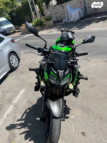 קאוואסאקי Z900