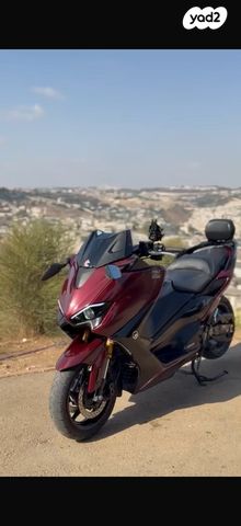 ימאהה Tmax 560 Tech