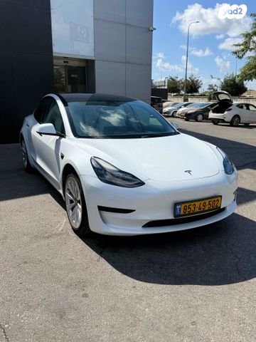 מודעת רכב טסלה מודל 3