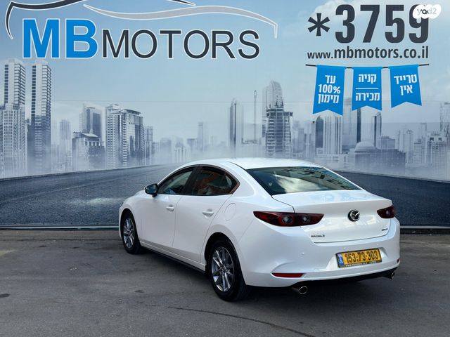 מאזדה 3