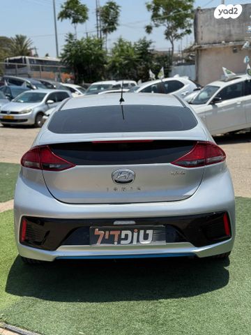 יונדאי איוניק