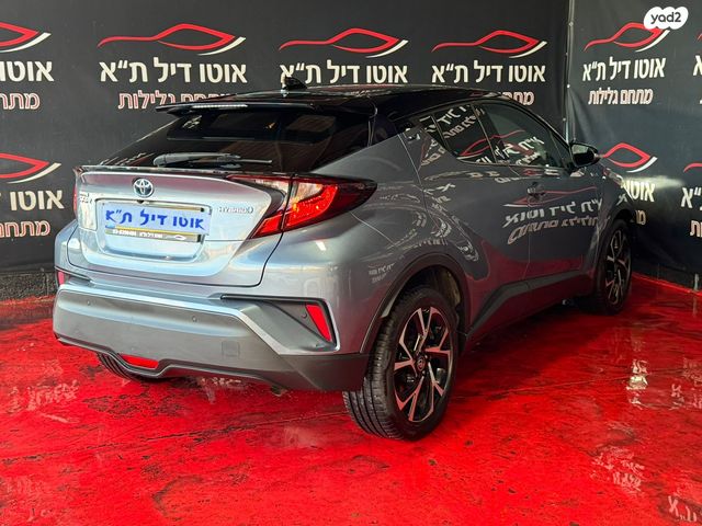 טויוטה C-HR