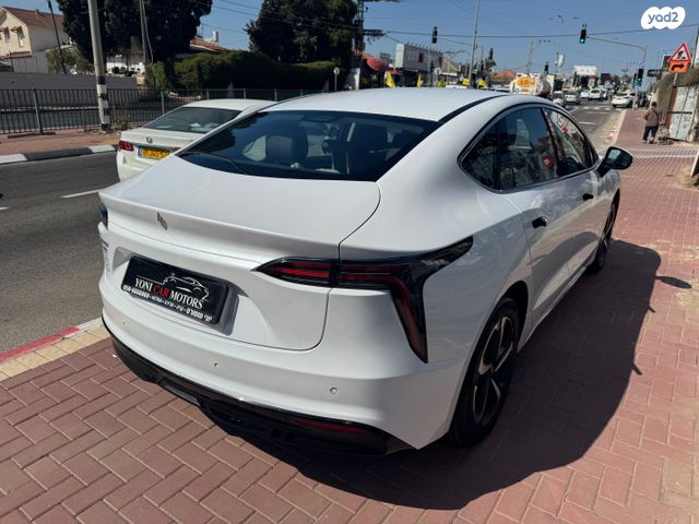 אי.וי איזי Limo