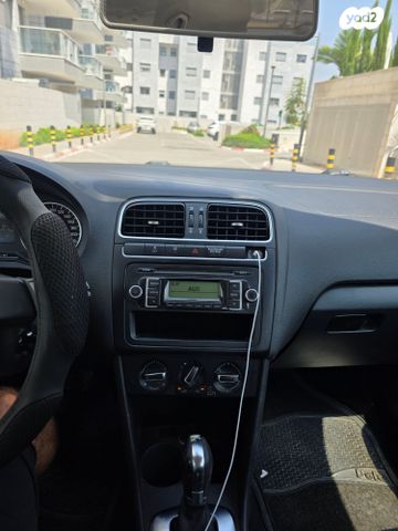 פולקסווגן פולו 