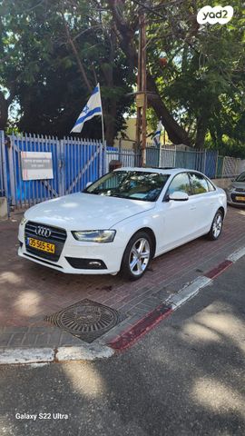 מודעת רכב אאודי A4