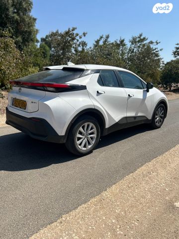 טויוטה C-HR