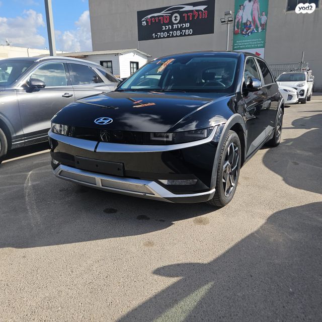 יונדאי איוניק 5