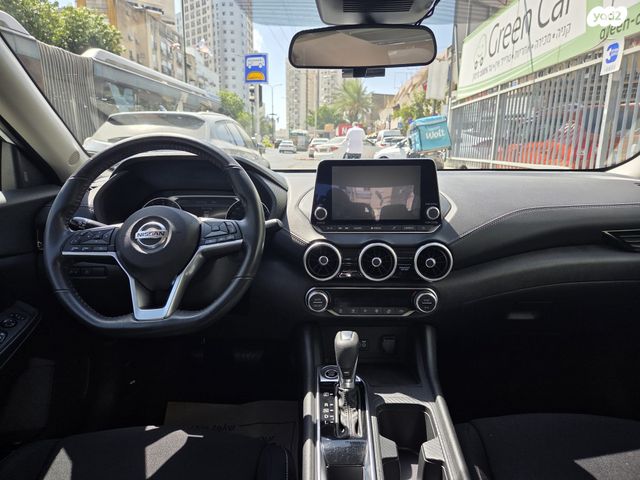 ניסאן סנטרה