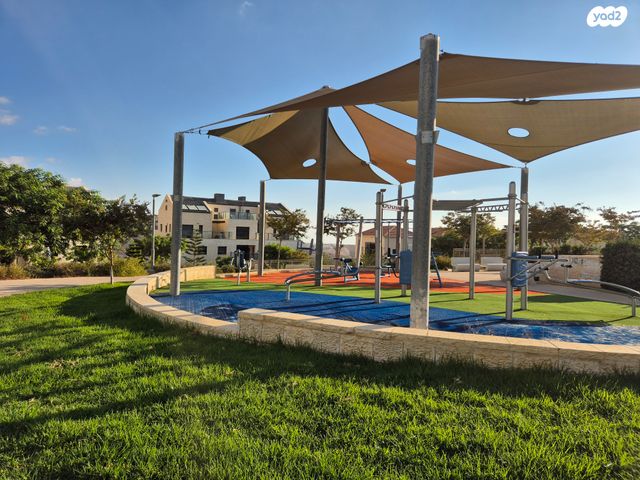 דירת גן, הצלף 8, צמח השדה, מעלה אדומים