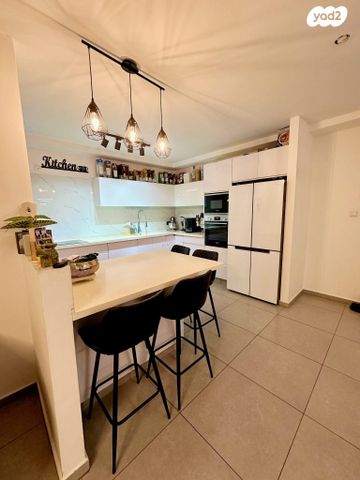 דירה, שונית 1, קרית מנחם בגין, רמלה