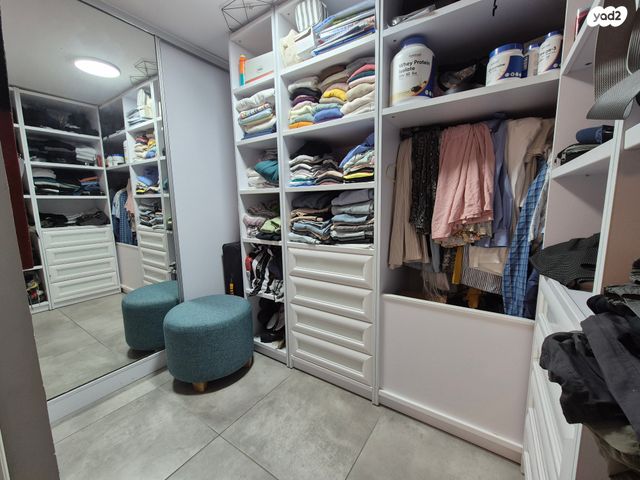 דירת גן, הצלף 8, צמח השדה, מעלה אדומים