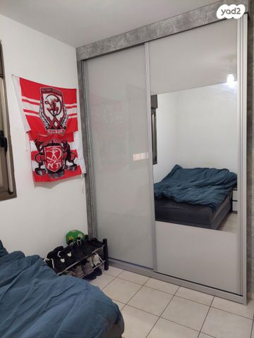 דירה, אורי צבי גרינברג 25, בן גוריון, חולון