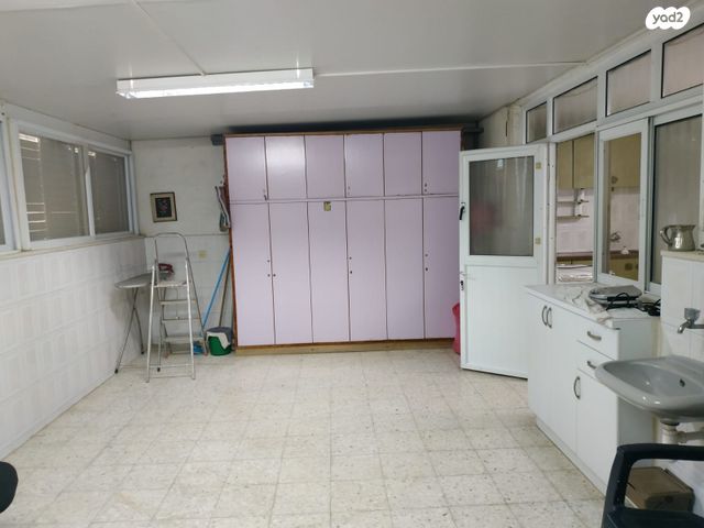 דירה, שדרות העצמאות 94, הפרחים, קרית גת