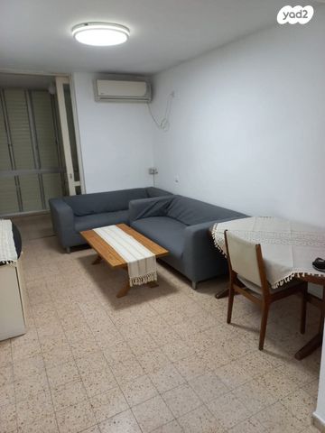 שדרות פנחס ספיר 7