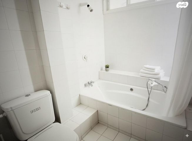 דירה, הנרייטה סולד 13, הדר, רמת השרון