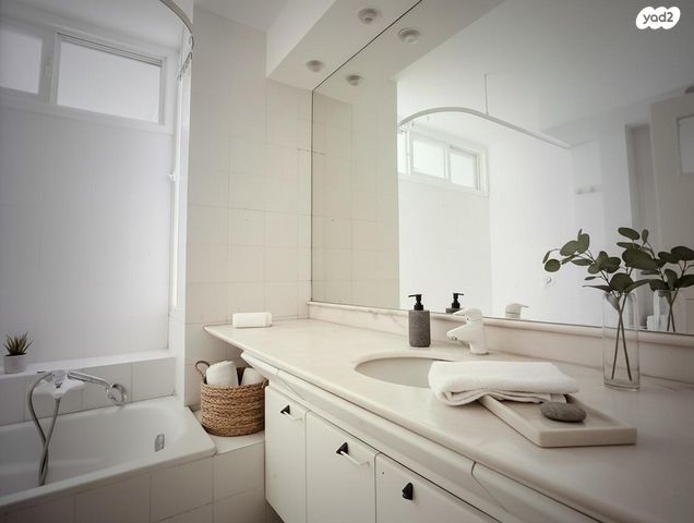 דירה, הנרייטה סולד 13, הדר, רמת השרון