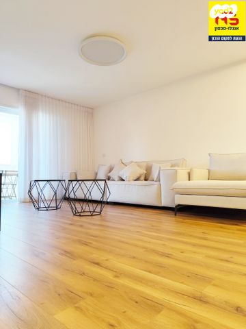 דירה, דרך רמתיים, הוד השרון