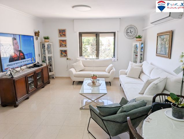 דופלקס, מאיר פיינשטיין, ארמון הנציב, תלפיות מזרח, ירושלים