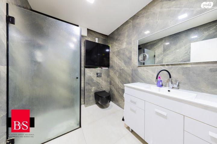 דירת גן, טרומפלדור, צפון מזרח מרכז העיר, נתניה