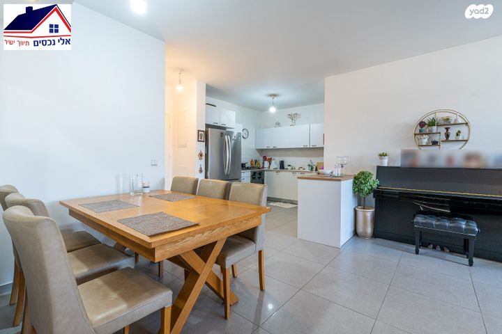 דירת גן, זית 11, החורש, חריש