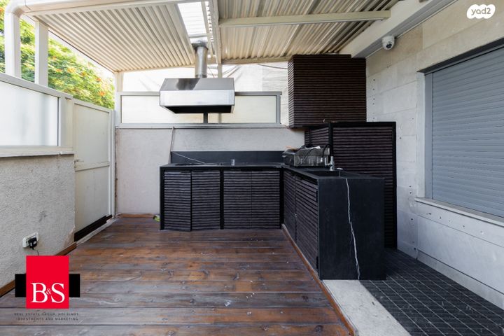 דירת גן, טרומפלדור, צפון מזרח מרכז העיר, נתניה