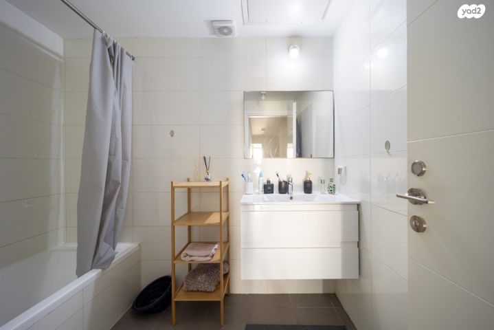 דירה, שכונת הראשונים, רמת גן