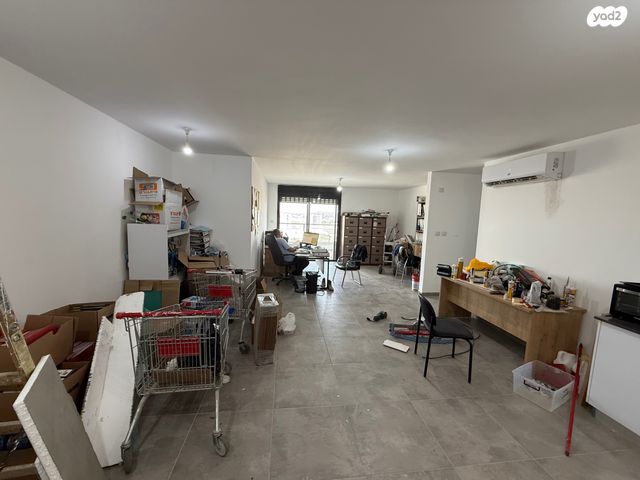 הרב אבא אבוחצירה 