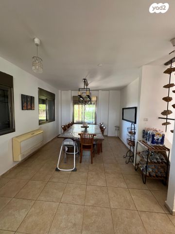 בית פרטי/ קוטג', המגל 32, קציר, קציר