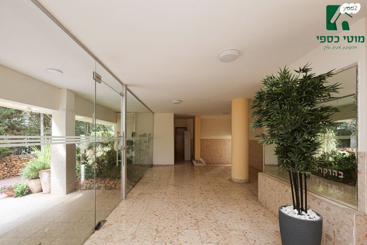 גג/ פנטהאוז, הפרחים, כפר סבא