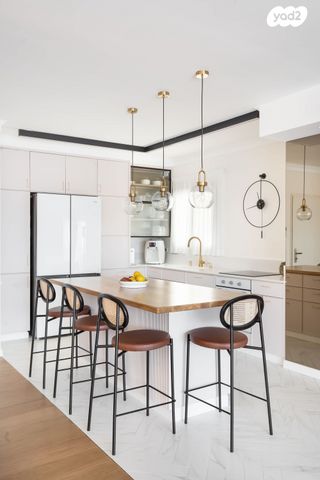 דירה, שדרות יצחק רבין, רמת אמיר, קדימה צורן