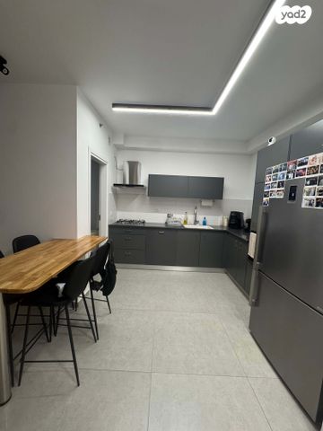 דירה, נאות שמיר, רמלה