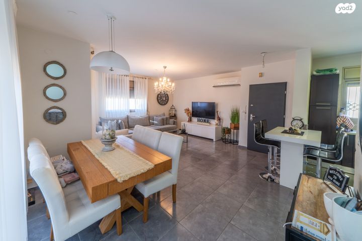 גג/ פנטהאוז