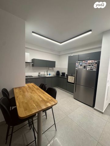 דירה, נאות שמיר, רמלה