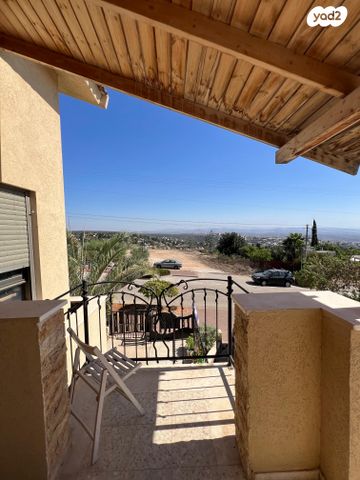 בית פרטי/ קוטג', המגל 32, קציר, קציר