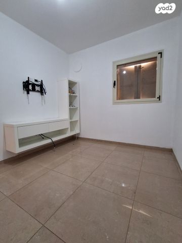 דירה, וייצמן, עיר, מרכז העיר, נהריה