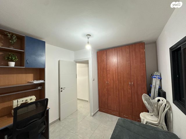 דירה, ז'בוטינסקי, בבא סאלי, נתיבות