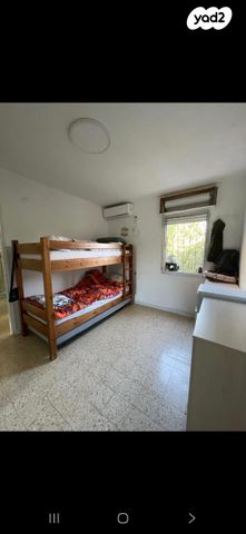 דירה, יעקב דוד קמזון, רמות, ירושלים